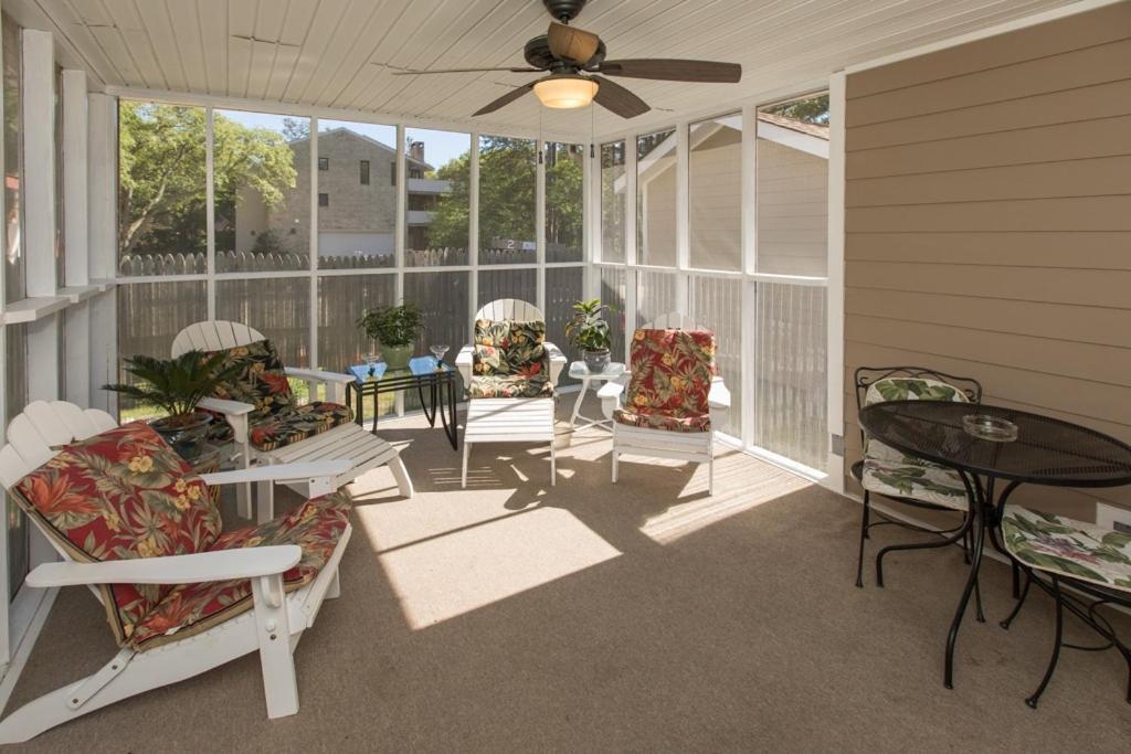 Beach Wood Retreat Home Main image 1